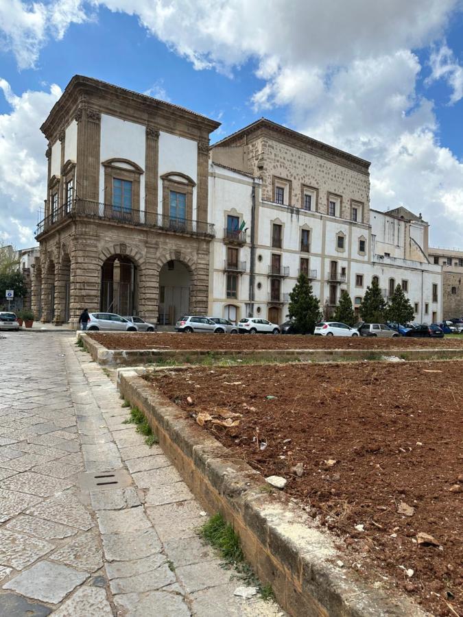 דירות פלרמו La Kalsa Di Somavi מראה חיצוני תמונה